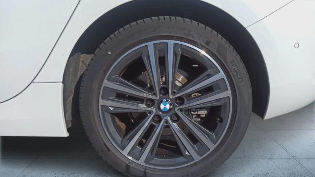 BMW 116 i 5p. Advantage Aut.