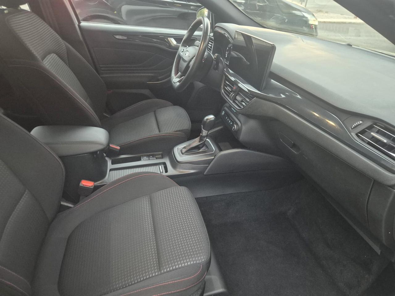 Ford Focus 1.0 EcoBoost Hybrid 155 CV Powershift 5p. ST-Line