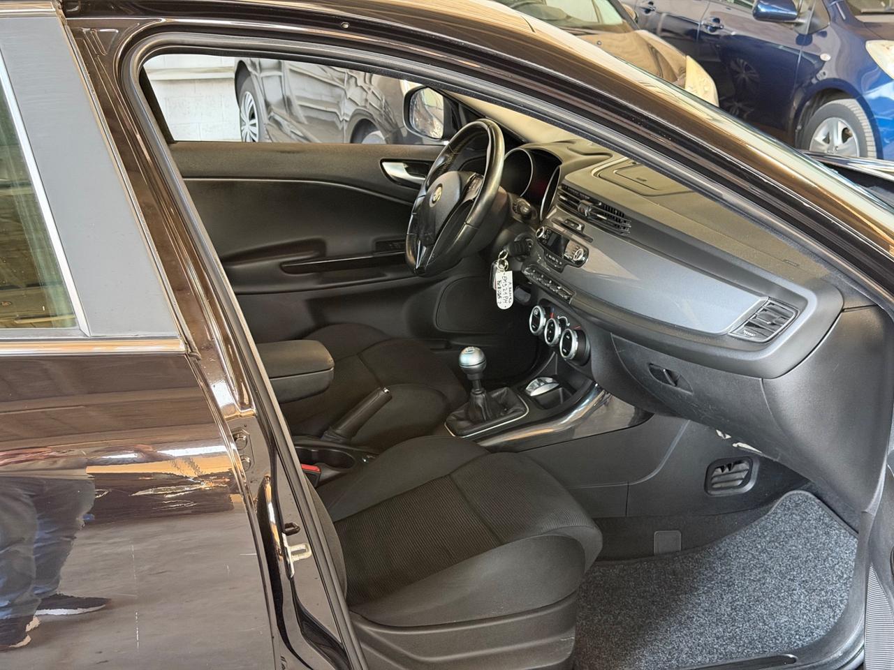 Alfa Romeo Giulietta 2.0 JTDm-2 140 CV Exclusive