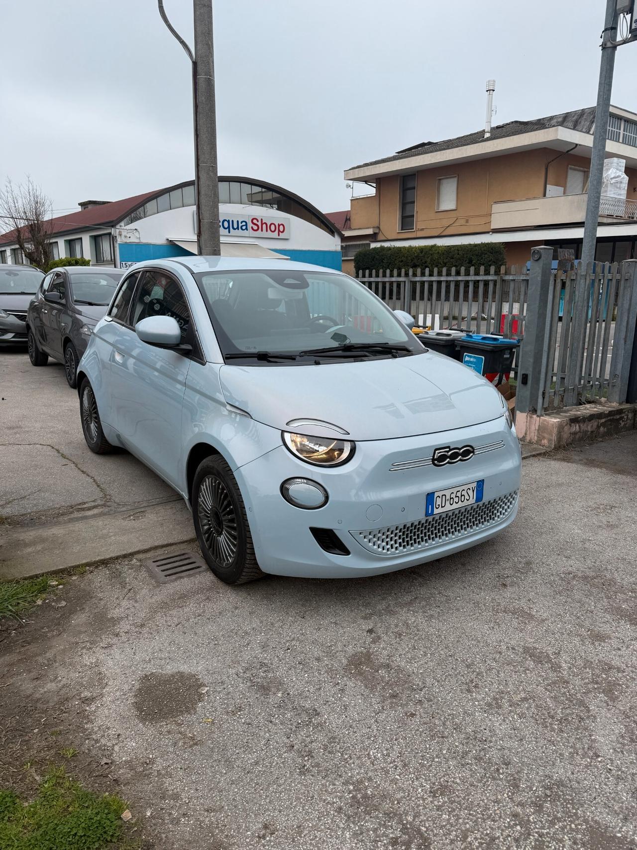 Fiat 500 500e Berlina 42 kWh Icon NESSUN VINCOLO