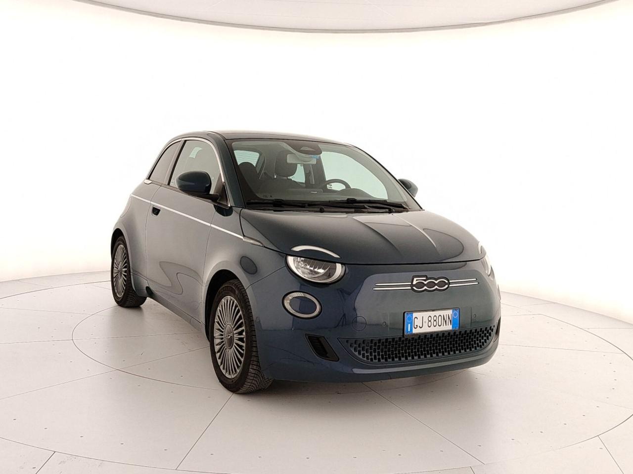 Fiat 500 500e Berlina 42 kWh Icon