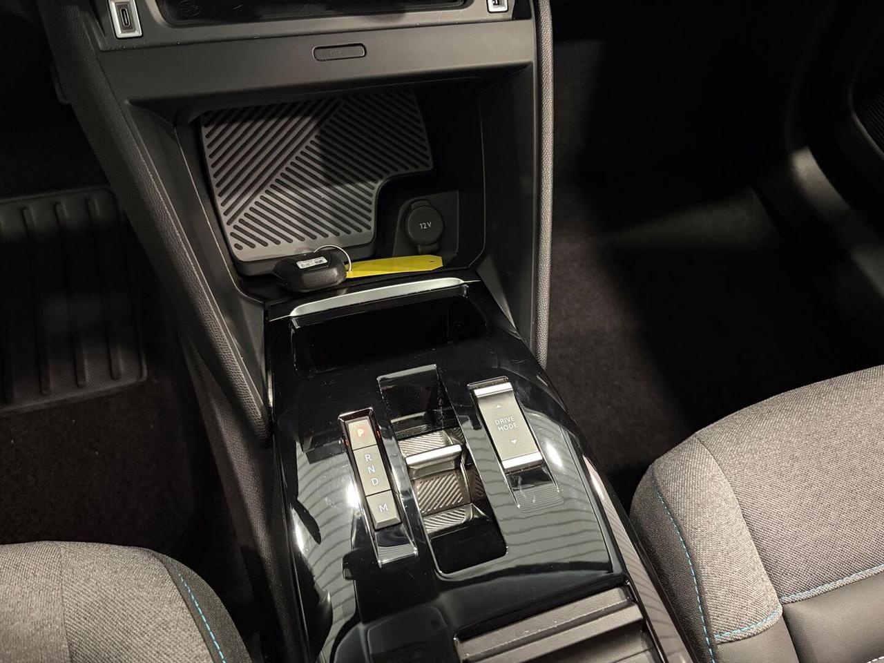 Citroen C4 1.2 puretech Max s&s 130cv eat8