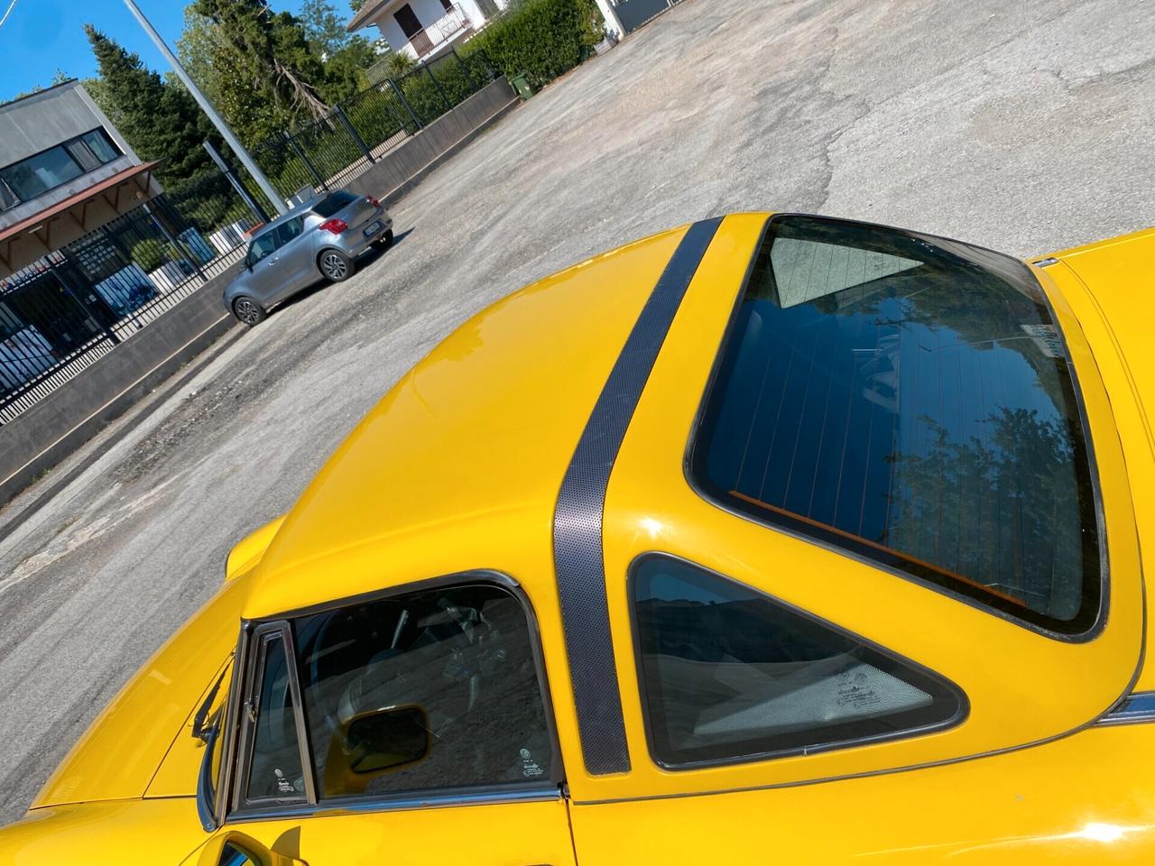 Alfa Romeo DUETTO SPIDER