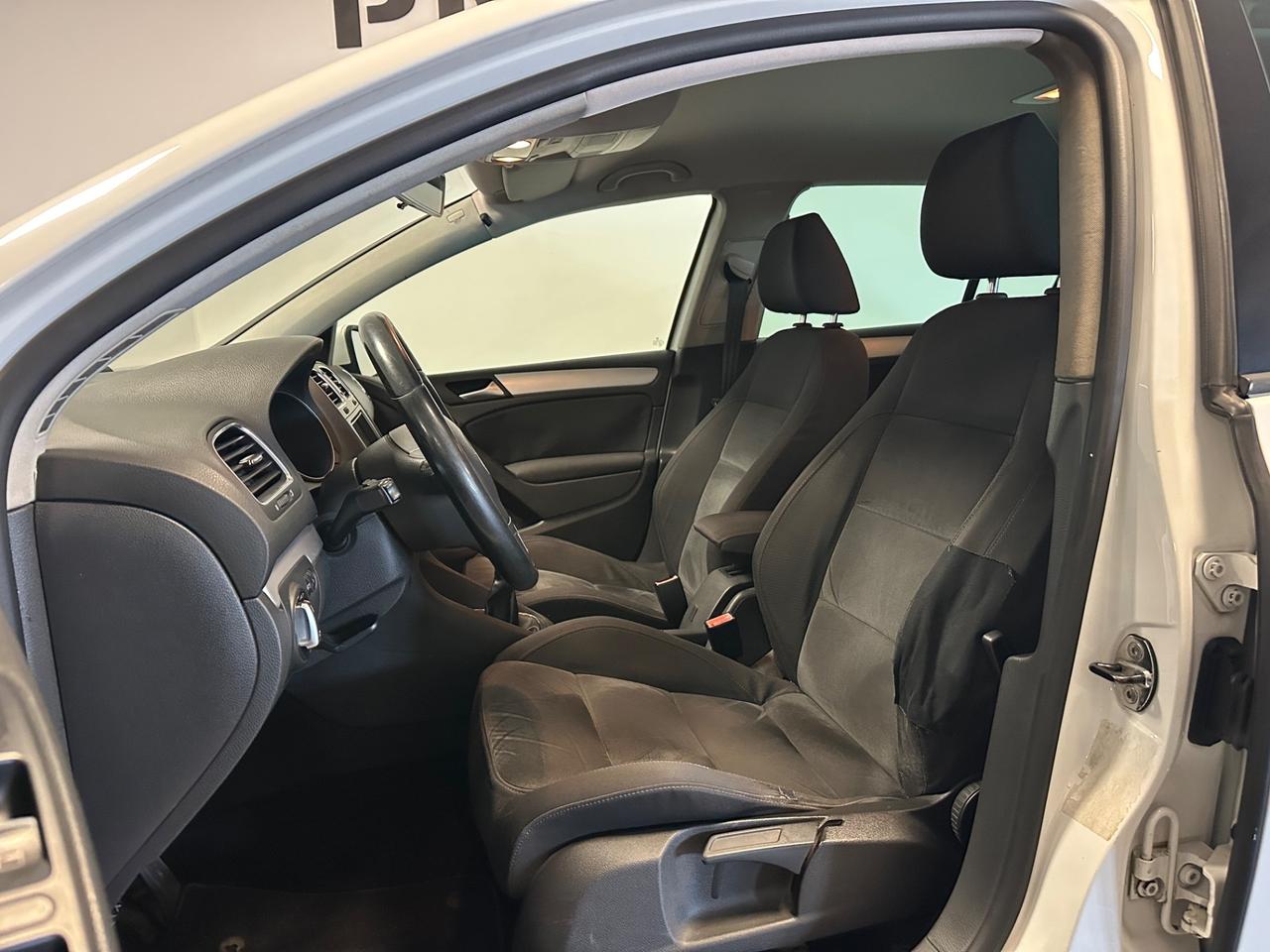 VOLKWAGEN GOLF 1.6 TDI 105CV