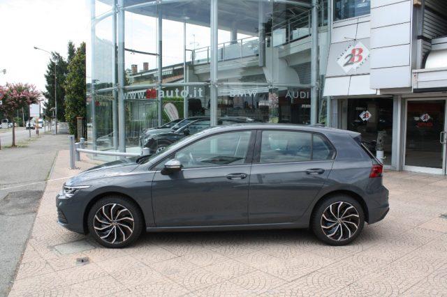 VOLKSWAGEN Golf 1.0 eTSI EVO DSG Life