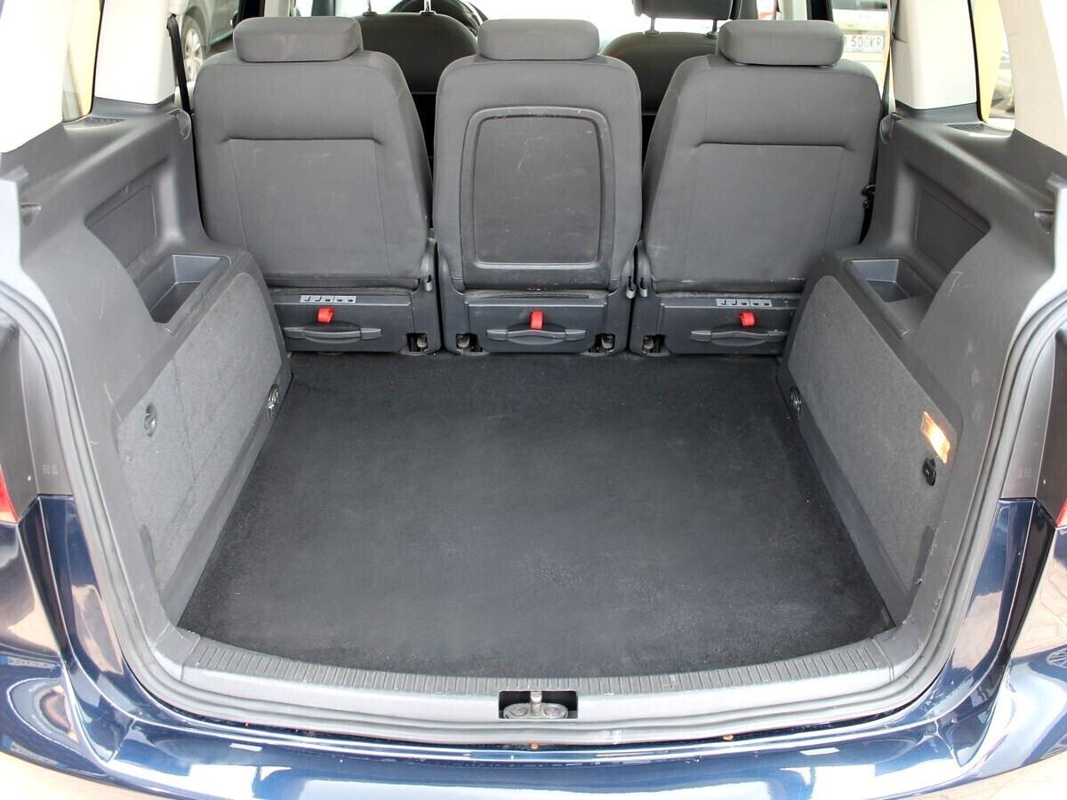 Volkswagen Touran 1.6 TDI DSG Comfortline