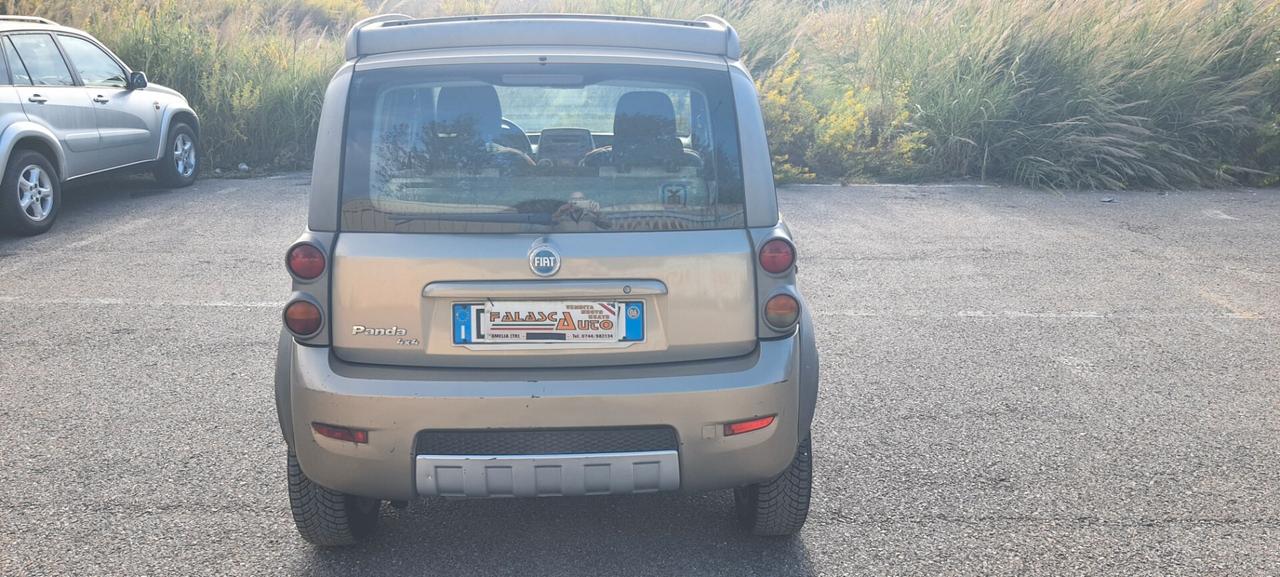 Fiat Panda 1.3 MJT 4x4 Cross