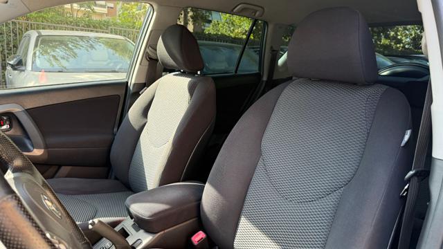 TOYOTA RAV 4 RAV4 2.2 D-4D 136CV DPF Sol*C.L.17*BI-XENO*CARPLAY
