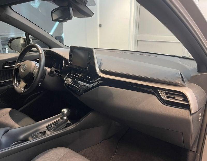 Toyota C-HR 1.8 Hybrid E-CVT Active