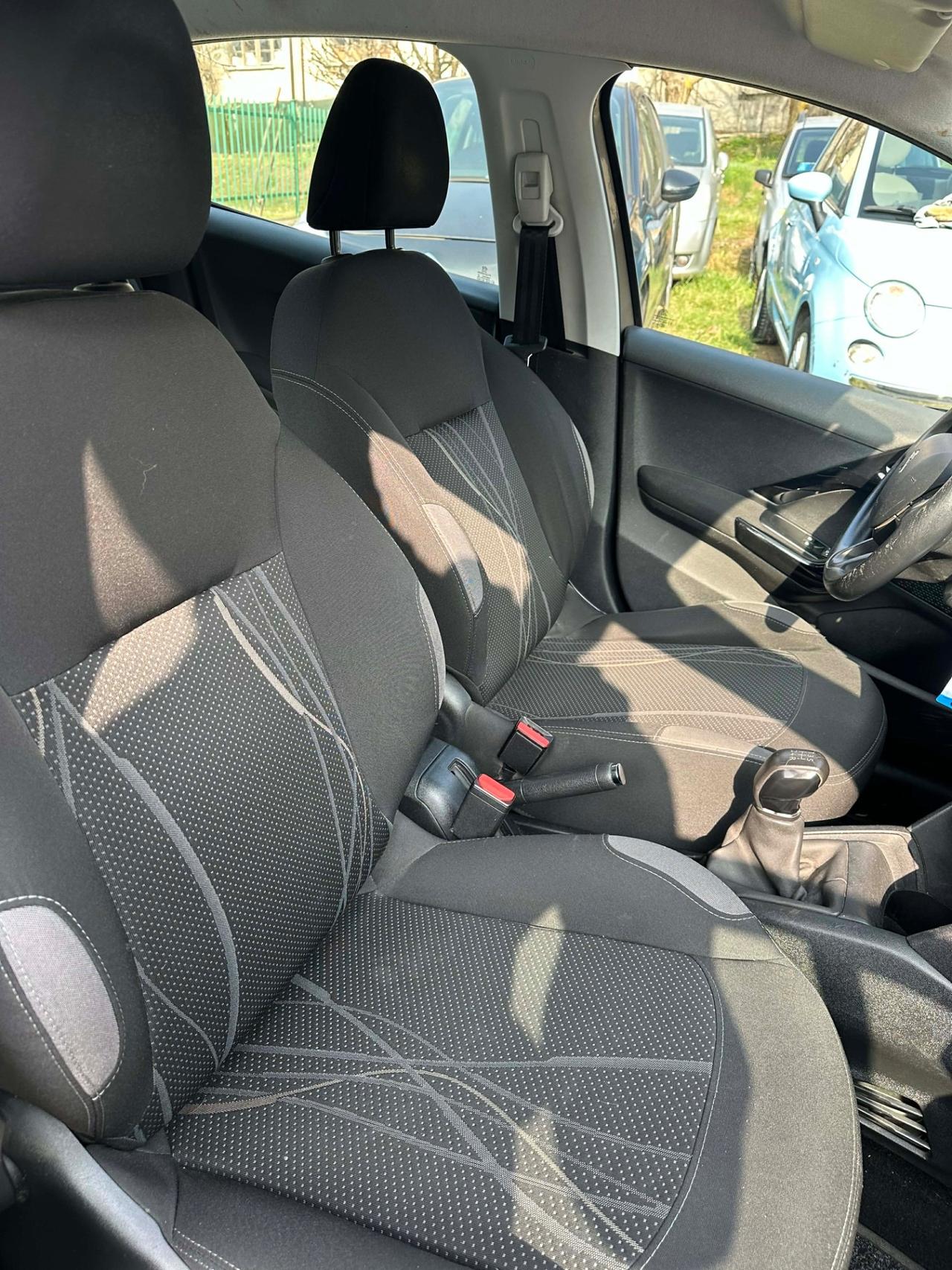 Peugeot 208 1.2 5p. ACTIVE KMCERT GARANZ