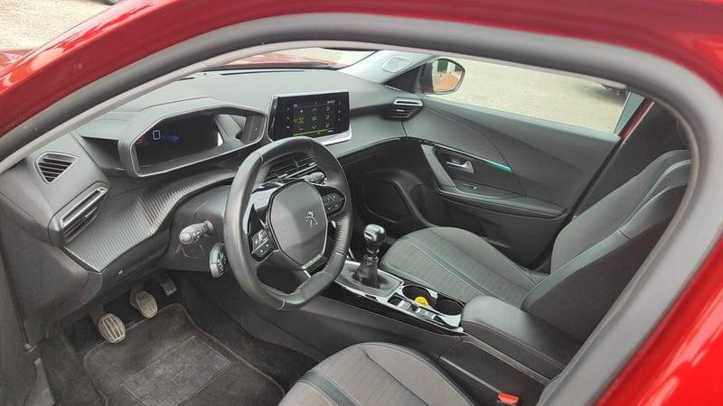 Peugeot 2008 PureTech 130 S&S Allure Pack