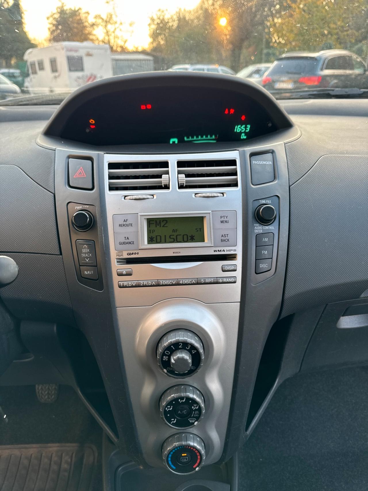 Toyota Yaris 1.0 51kw 5p Benz*UNICO proprietario*