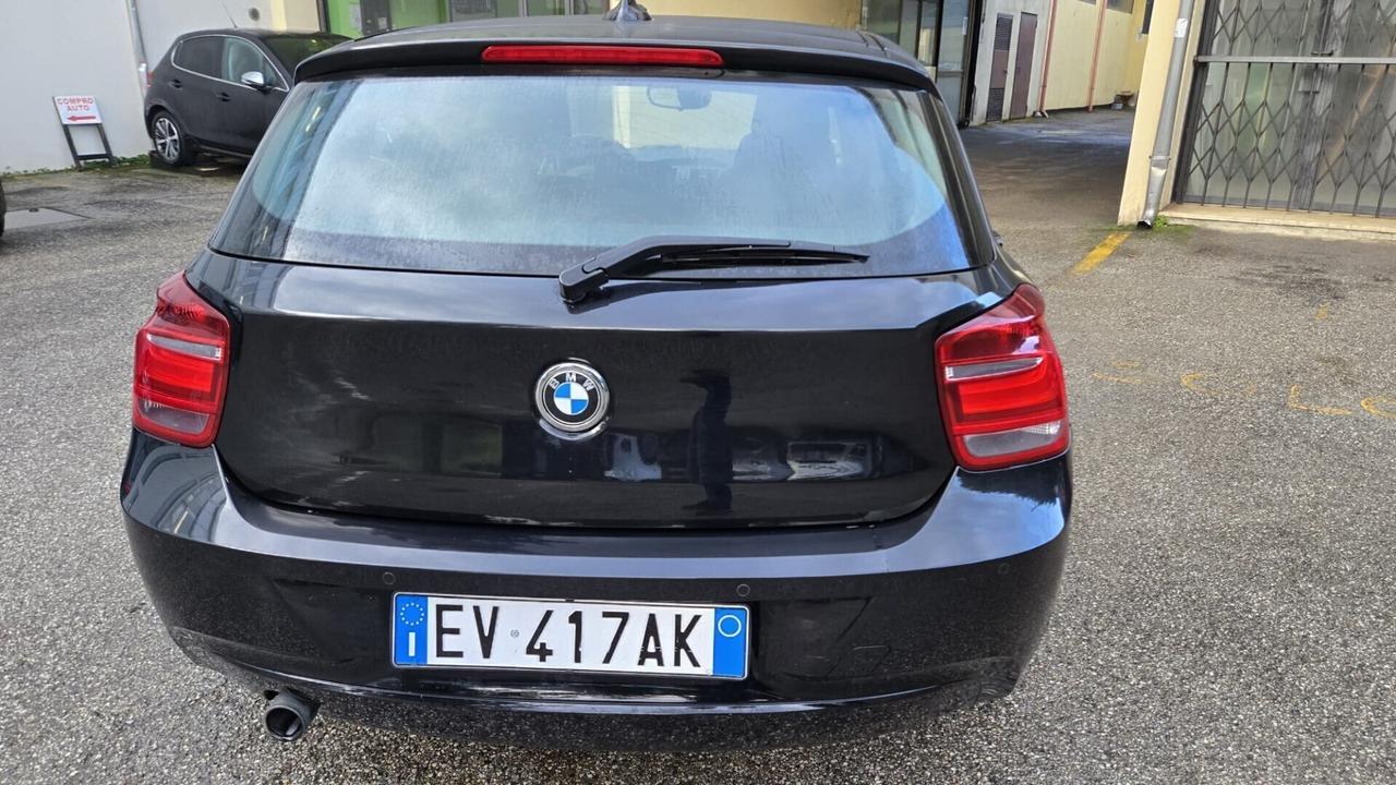 Bmw 116 116d 5p. Efficient Dynamics Urban xNeopate
