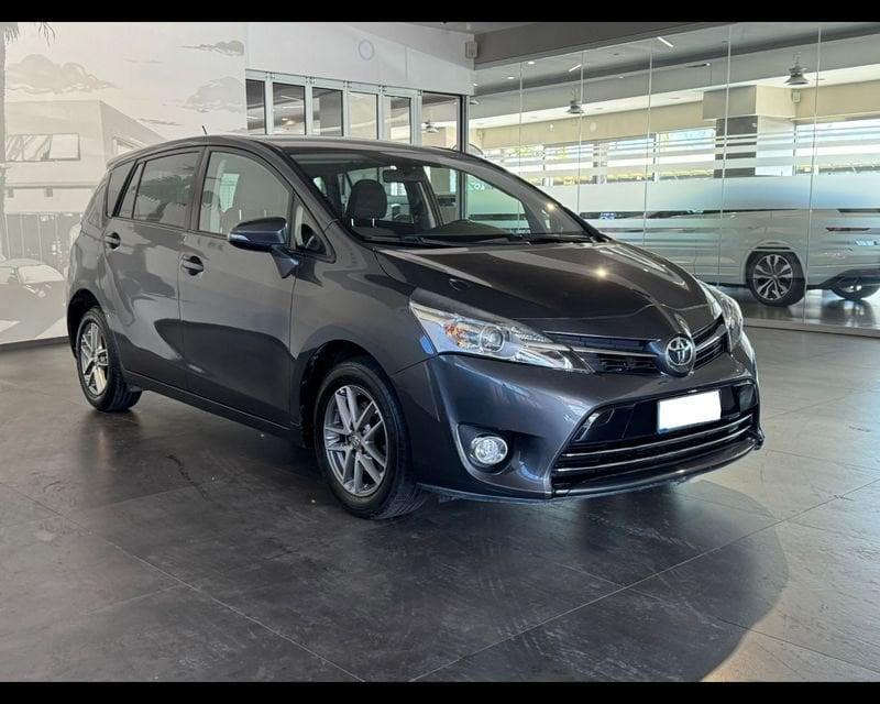 Toyota Verso 1.6 D-4D Active