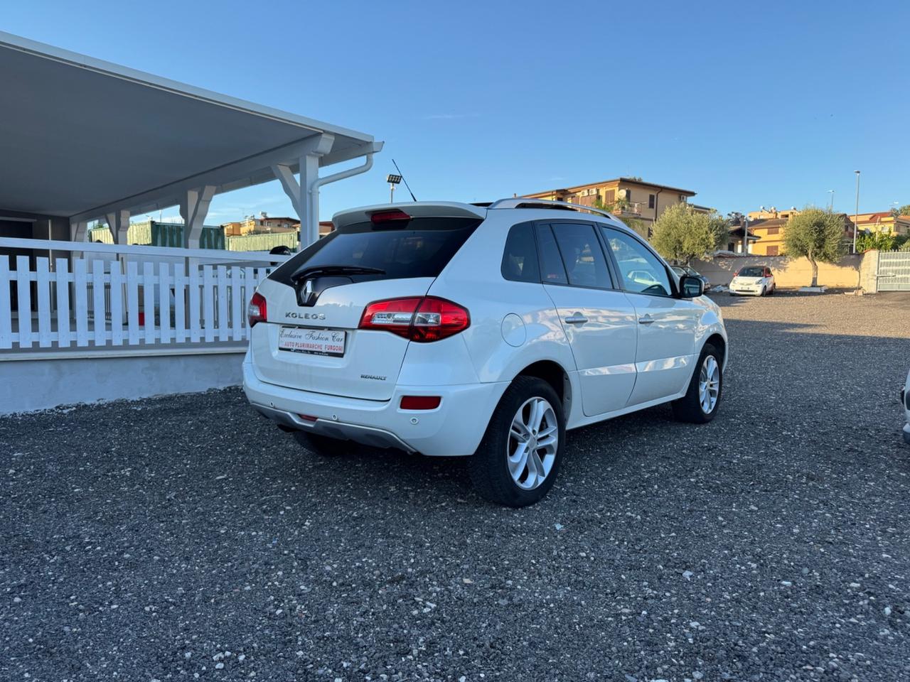 RENAULT KOLEOS