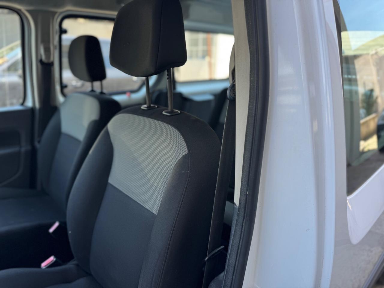 Renault Kangoo Maxi N1 5 posti autocarro