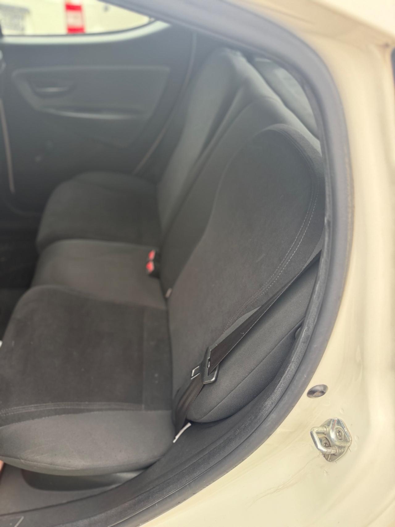 Lancia Ypsilon 0.9 TwinAir Ecochic Silver