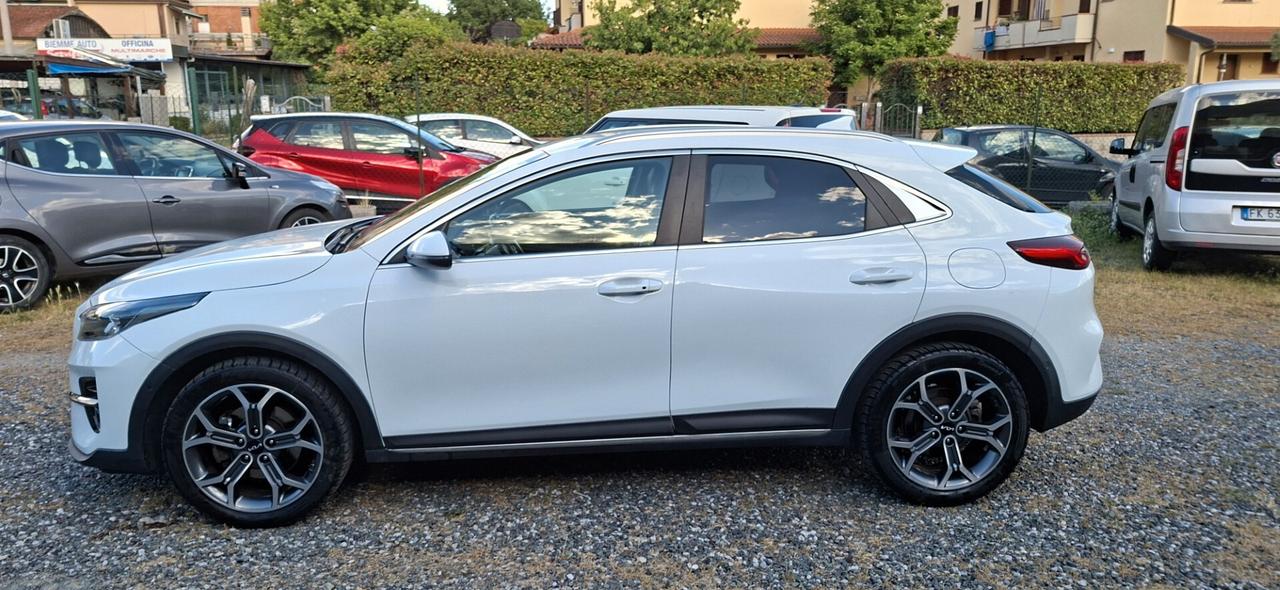 Kia XCeed 1.5 T-GDi 160 CV MHEV iMT High Tech