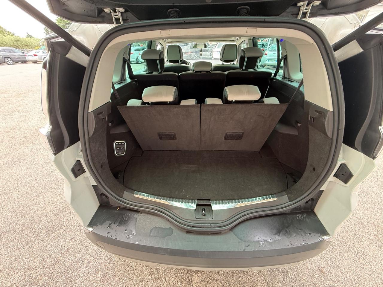 Renault Espace-7 Posti-Executive 4Control