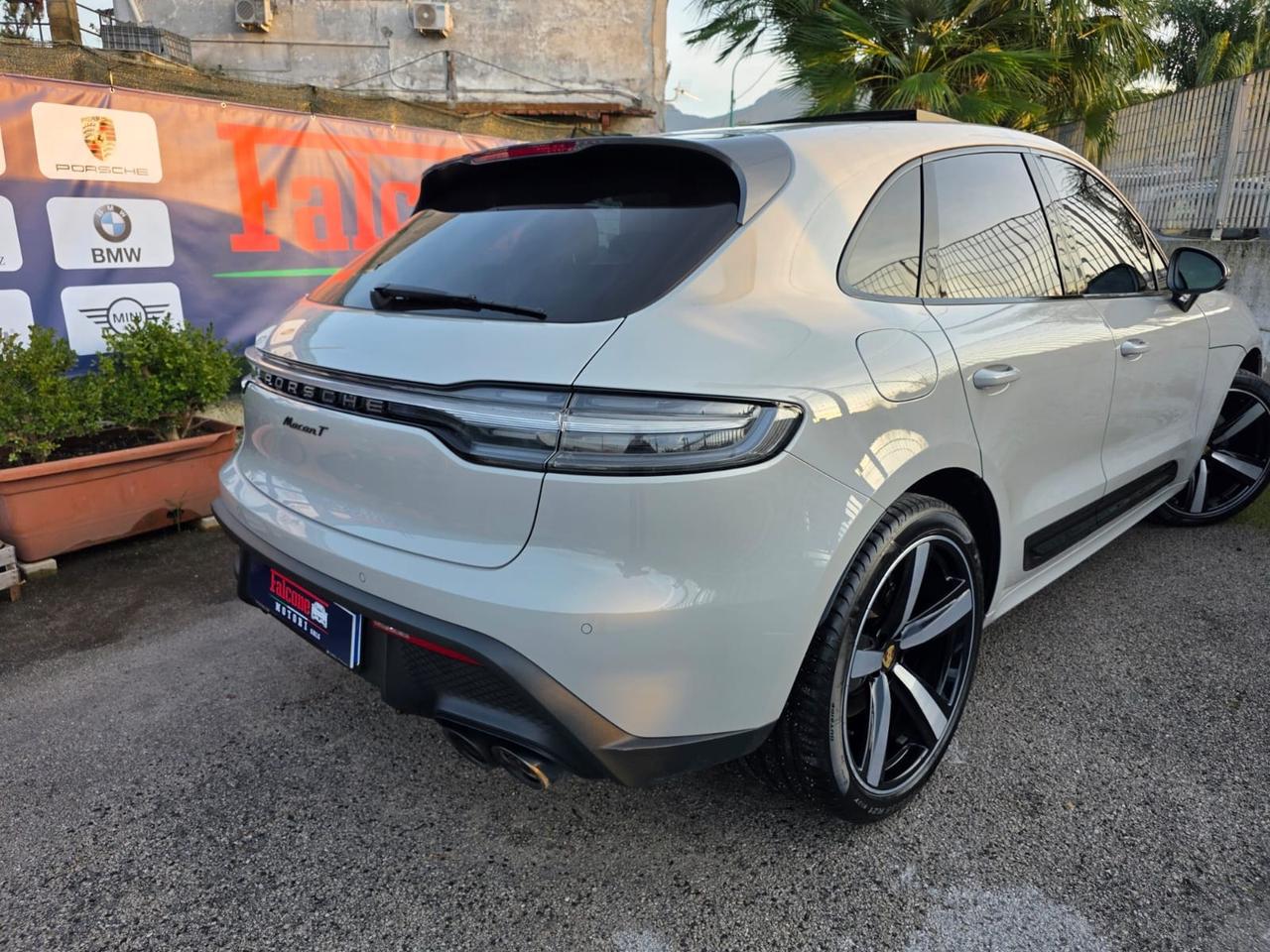 Porsche Macan 2.0 T PASM