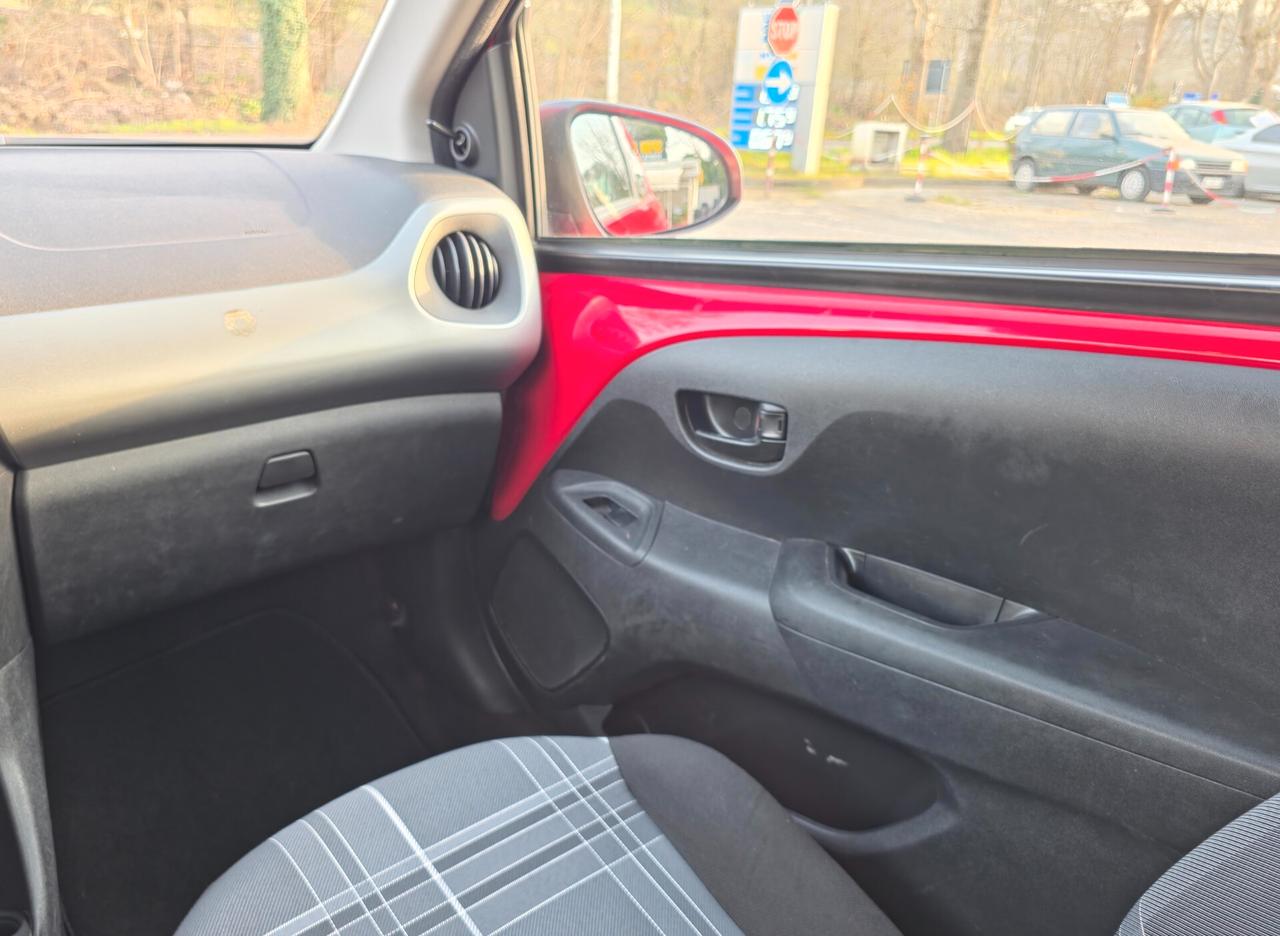 Peugeot 108 VTi 68 5 porte Roland Garros TOP! 2016-E6 Manuale NEO