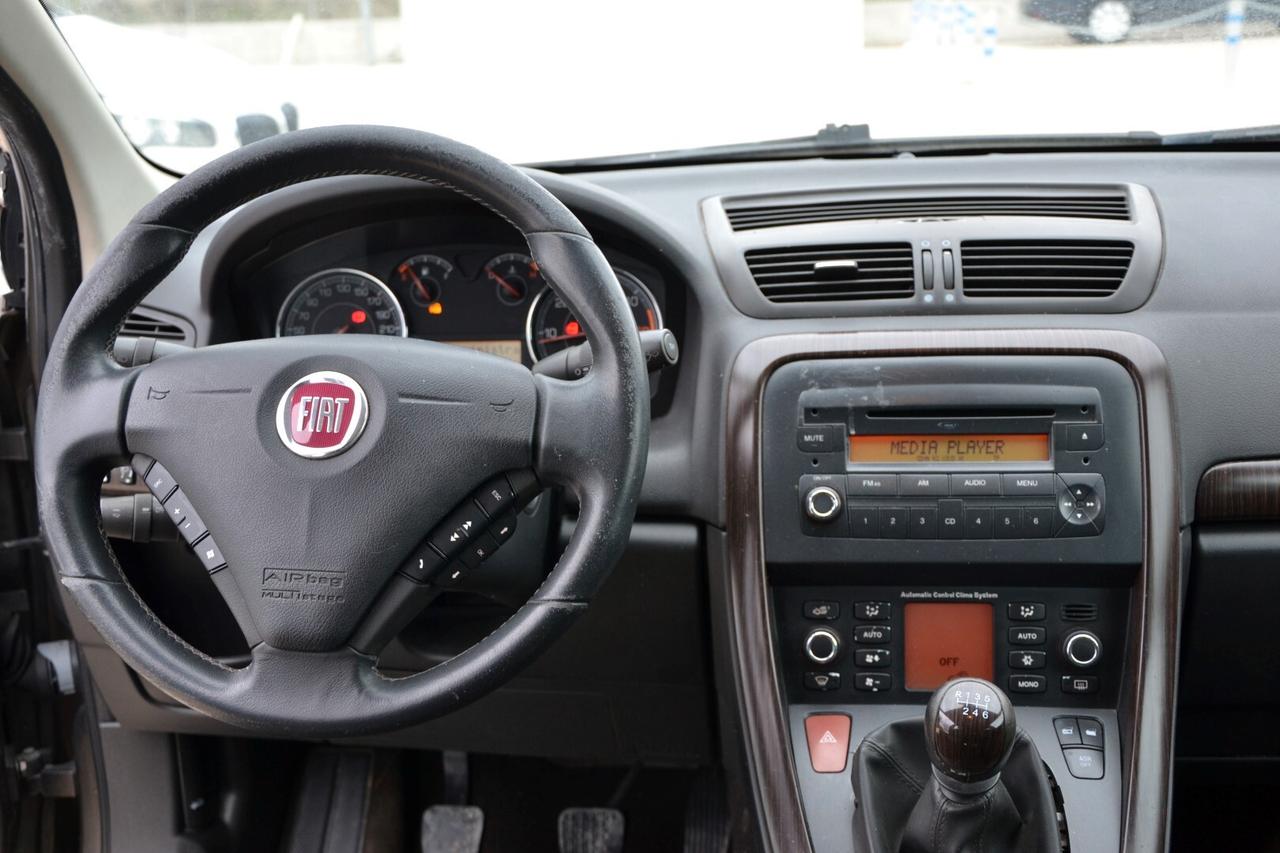 Fiat Croma 1.9 Multijet Emotion
