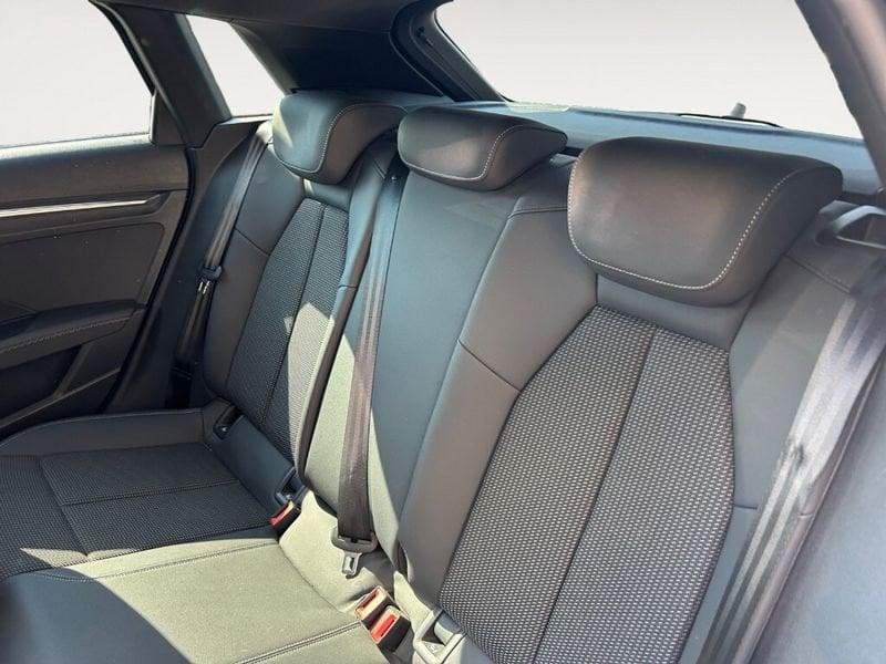 Audi A3 4ª serie SPB 35 TFSI S tronic S line edition