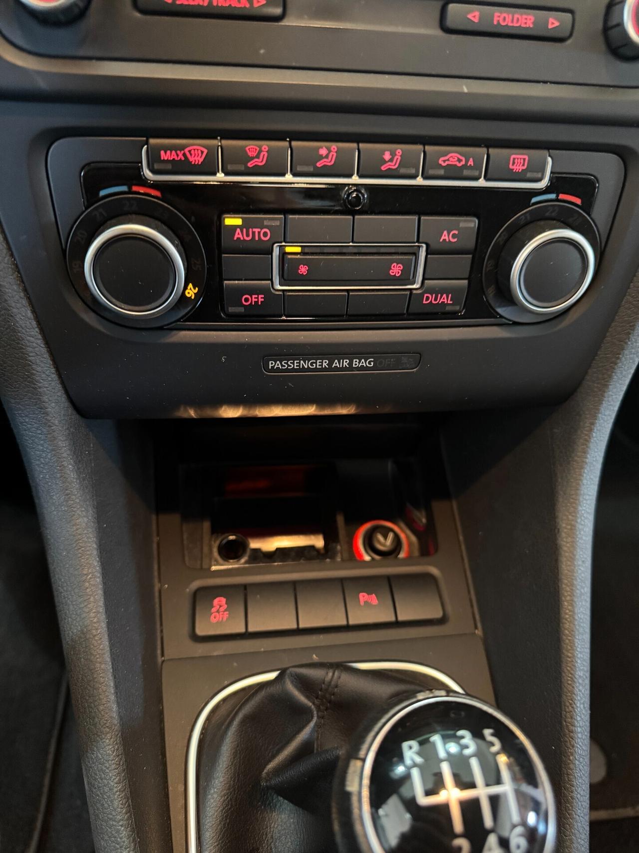 Volkswagen Golf 1.2 TSI 5p. Comfortline 105 cv OK NEOPATENTATI