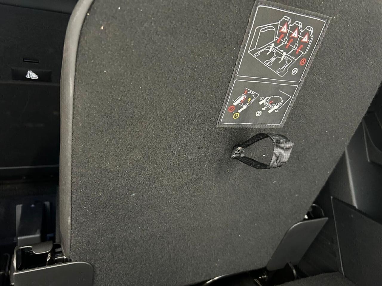 Peugeot 5008 ALLURE PACK BlueHDi 130 EAT8 7 p. SPOTICAR