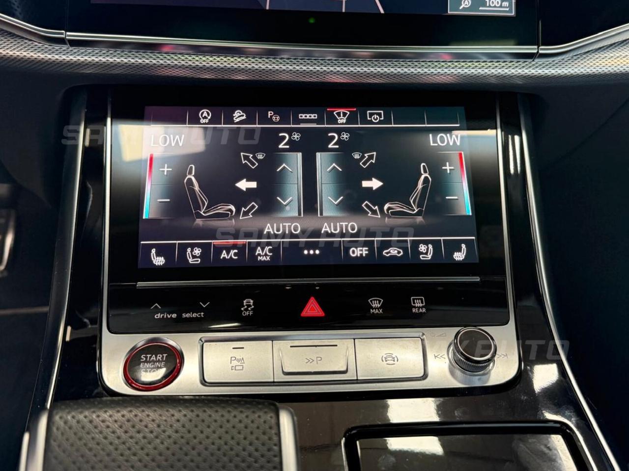 Audi Q8 RS TFSI V8 quattro tiptronic
