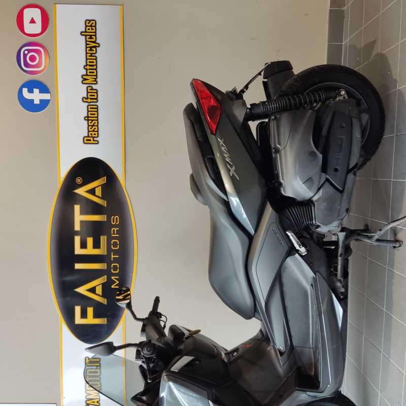 Yamaha X-Max 400 - 2016