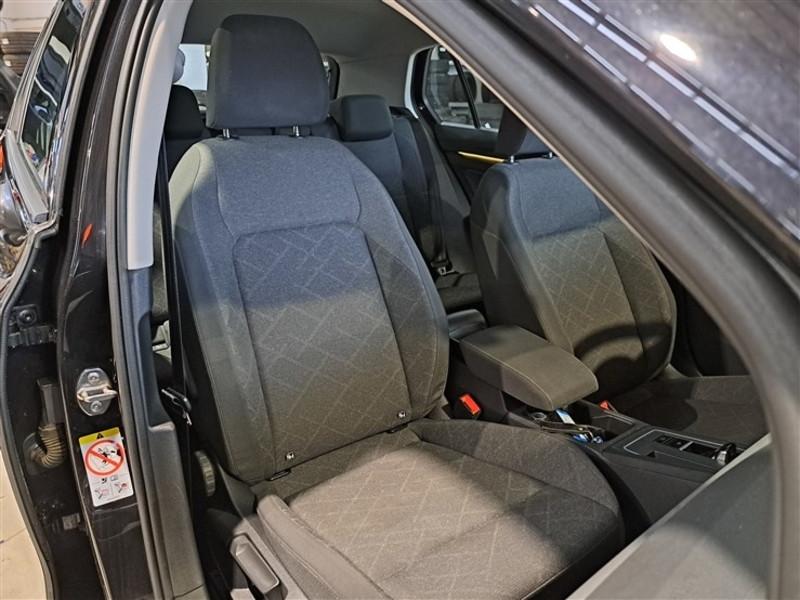 VOLKSWAGEN GOLF VIII 2.0 TDI SCR 85kW Life DSG 5 PORTE