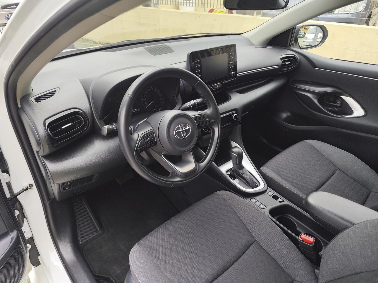 Toyota Yaris 1.5 Hybrid 5 porte Active