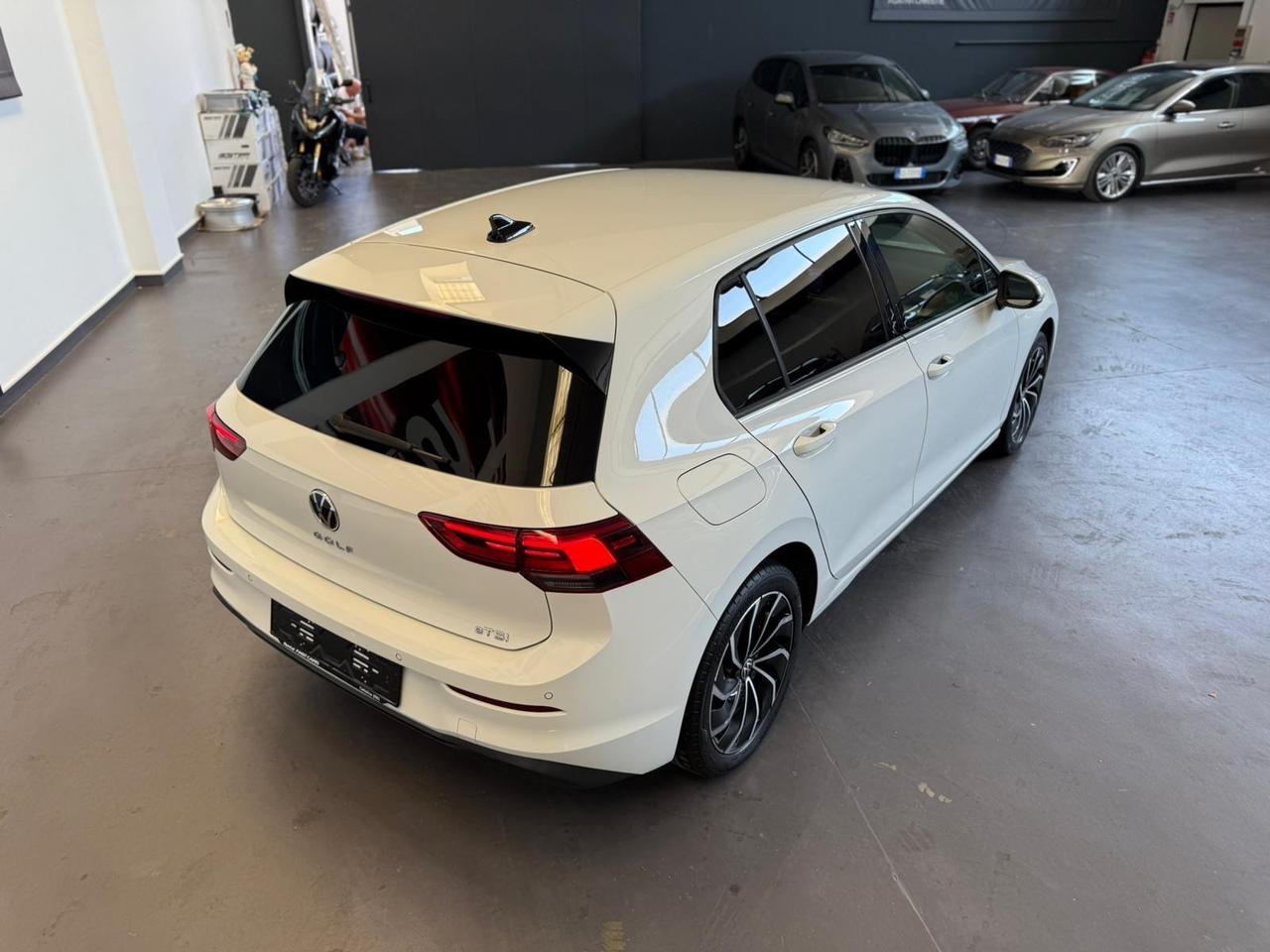 Volkswagen Golf 1.0 TSI EVO Life