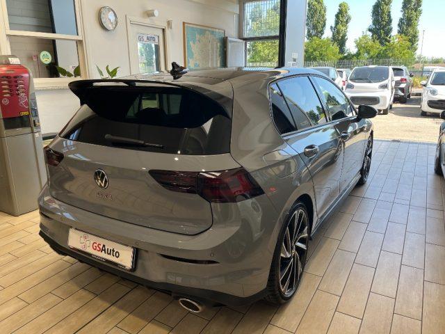 VOLKSWAGEN Golf GTI CLUB SPORT