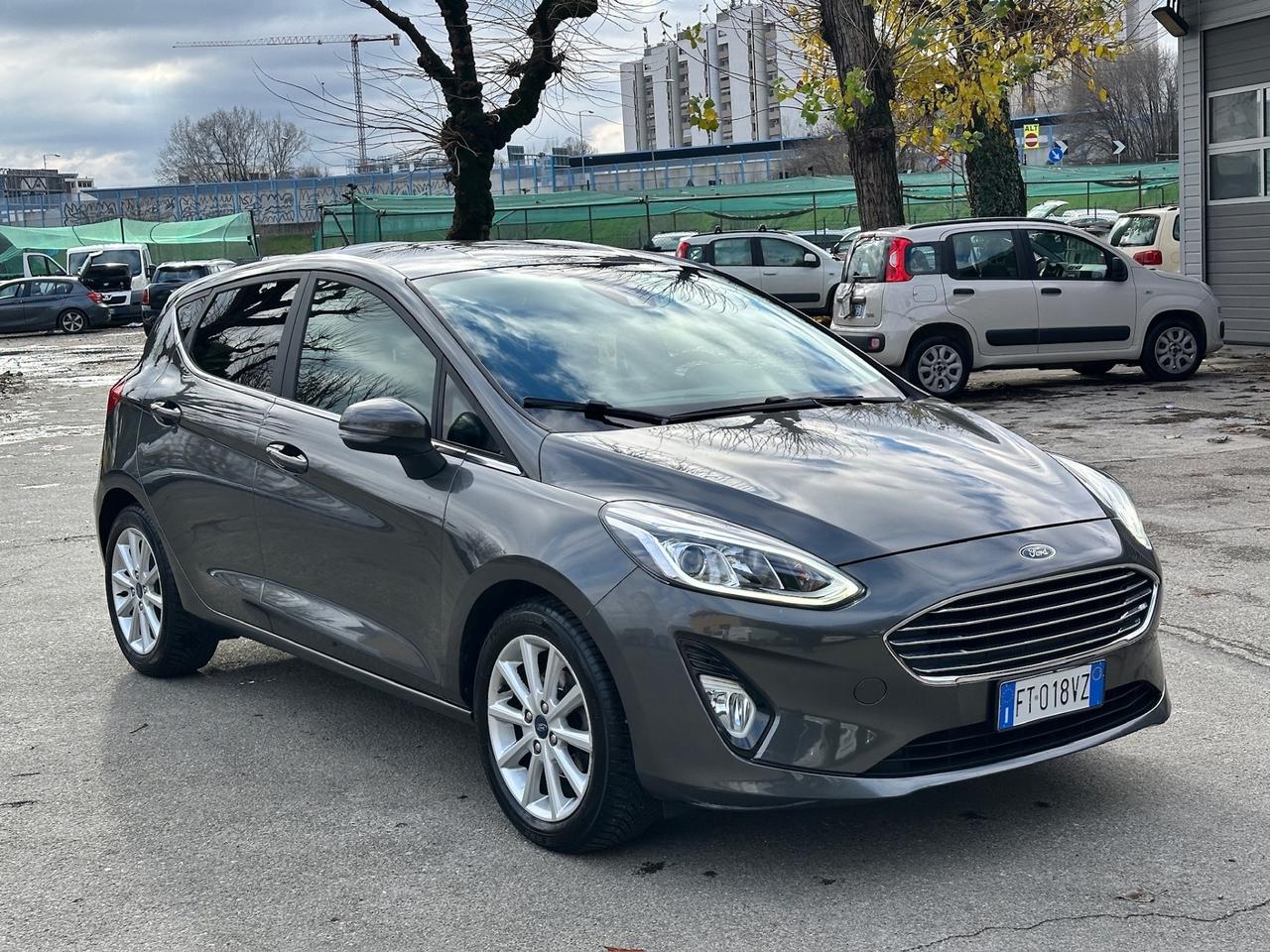 Ford Fiesta 1.5 EcoBlue 5 porte Vignale