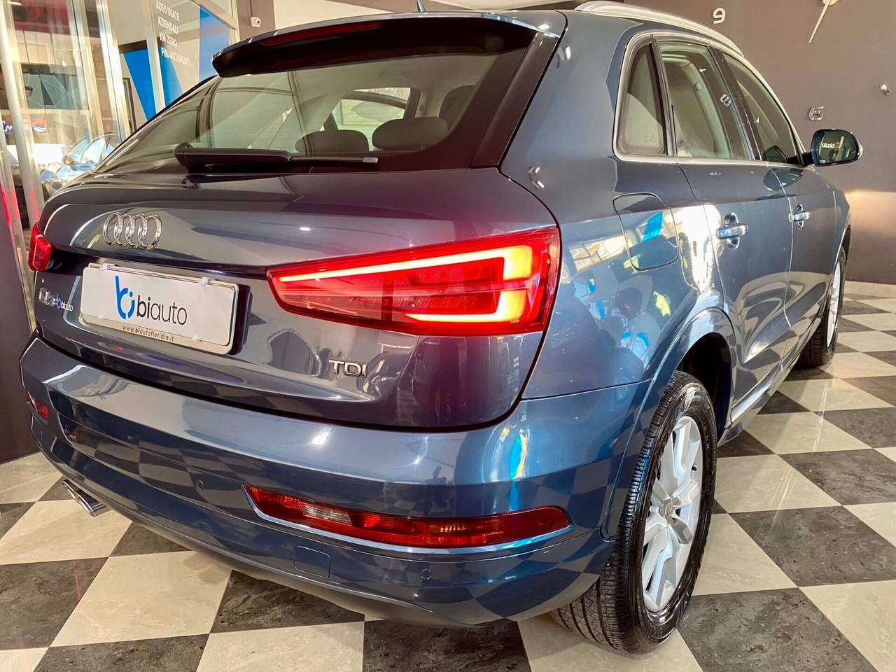 Audi Q3 2.0 TDI 120 CV Design-2016