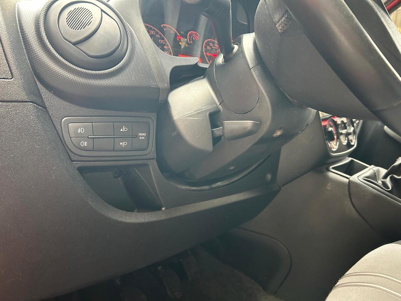 Fiat Qubo 1.3 MJT 75 CV Trekking