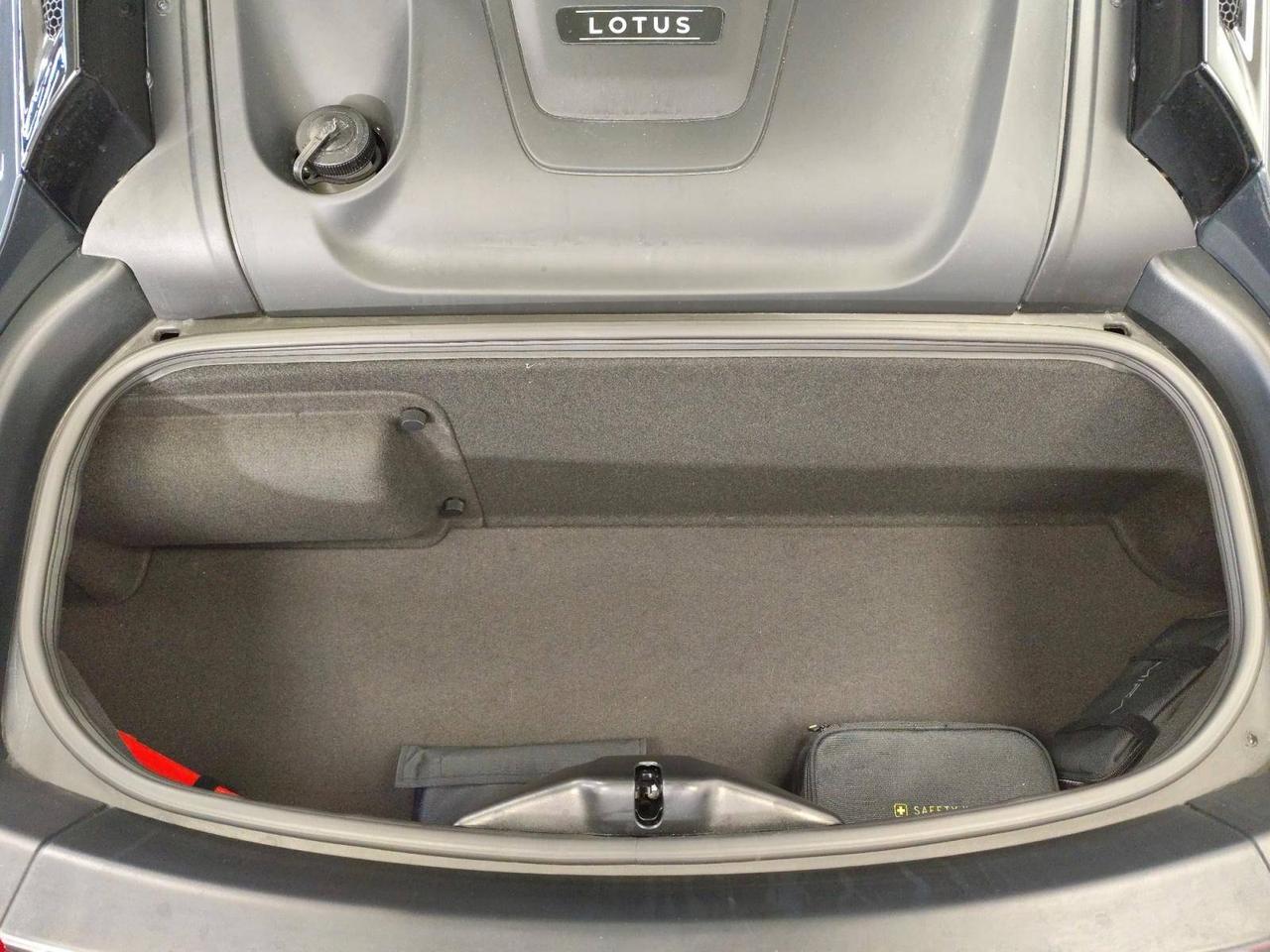 Lotus Emira 2.0 First Edition 365cv