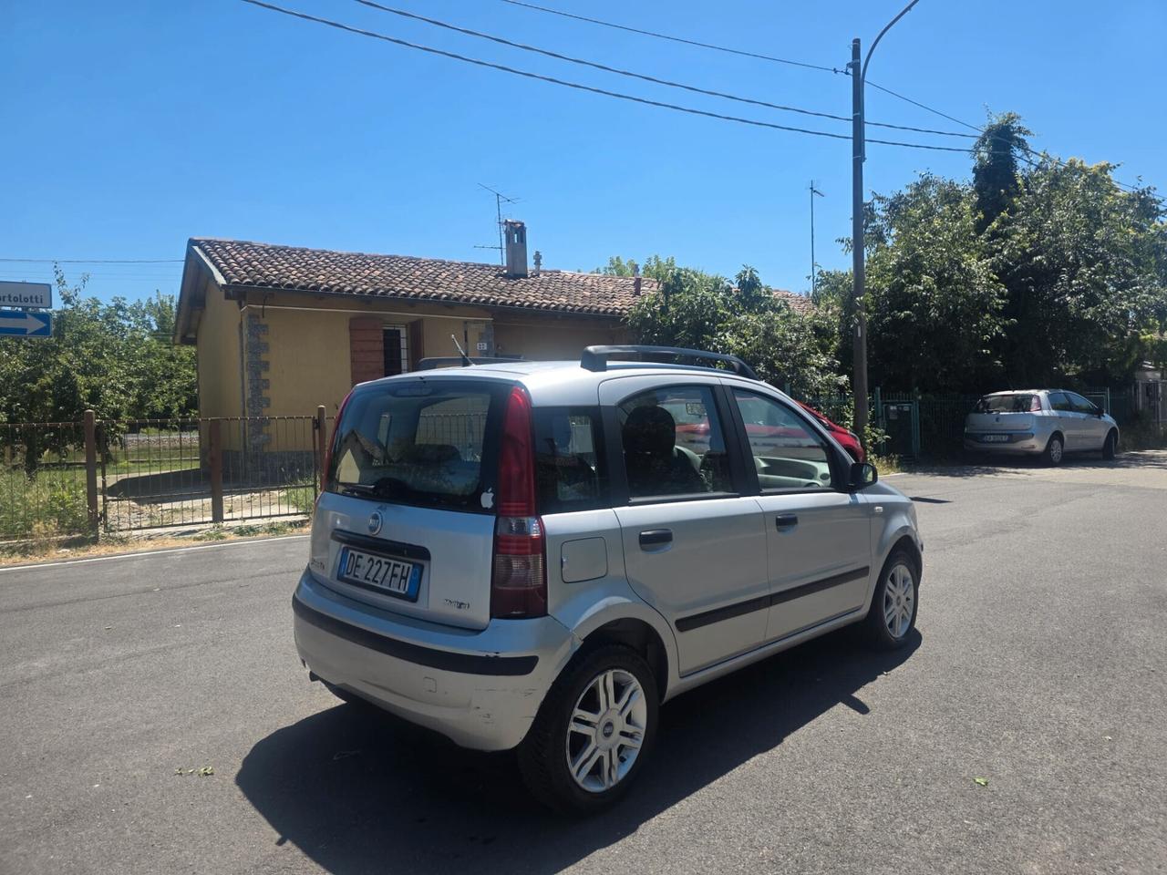 Fiat Panda 1.3 Multijet Emotion (69cv) – Full Optional – 180.000 km – neopatentati