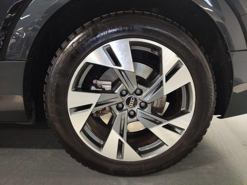 Audi e-tron e-tron SPB 55 quattro Business