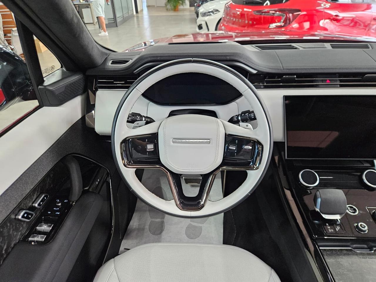 LAND ROVER RANGE ROVER 4.4 V8 First Edition awd 530cv auto - IVA ESPOSTA