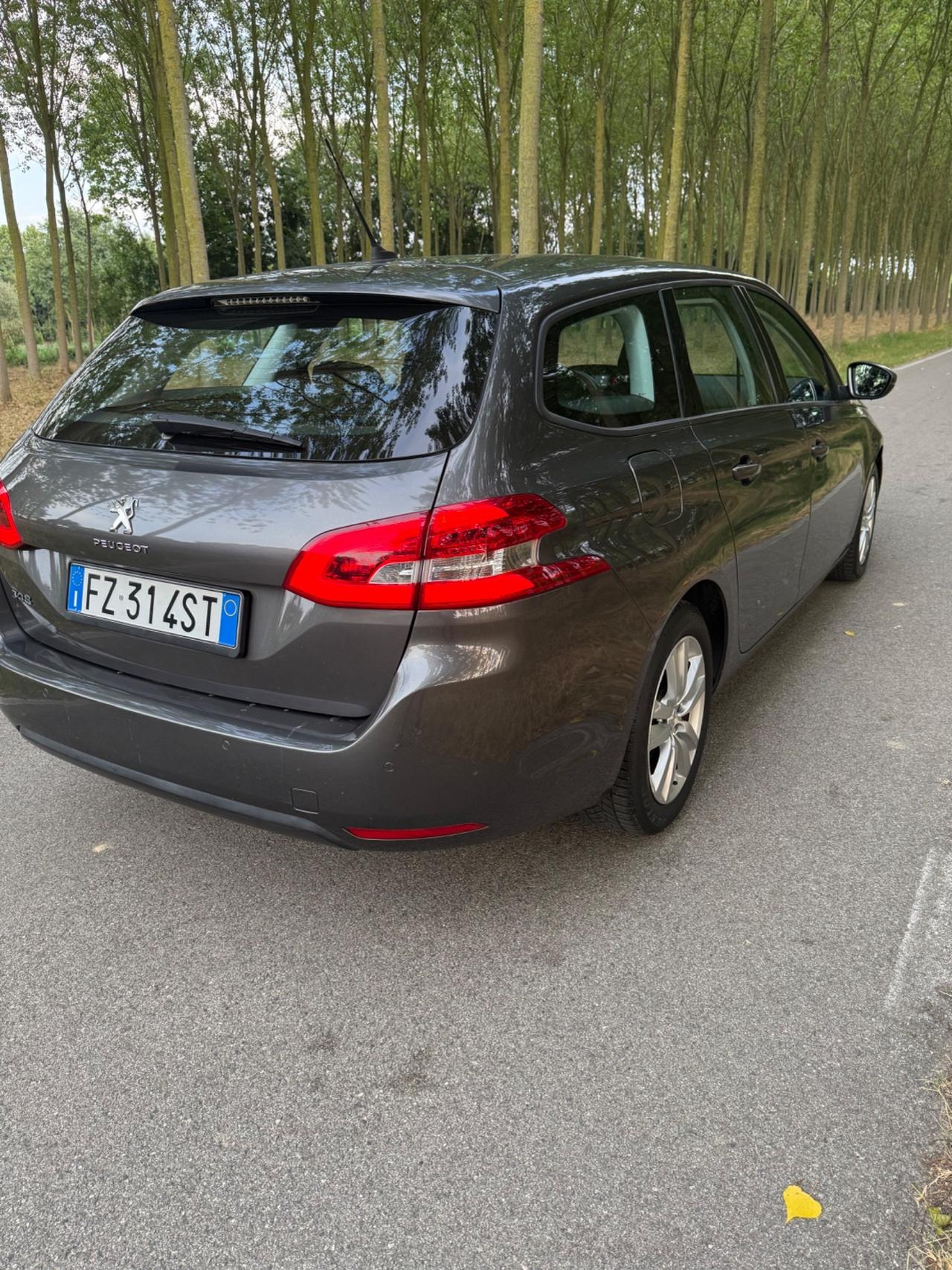 Peugeot 308 BlueHDi 130 S&S EAT8 SW Business