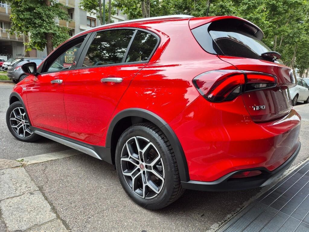 Fiat Tipo 1.5 Hybrid DCT 5 porte Red