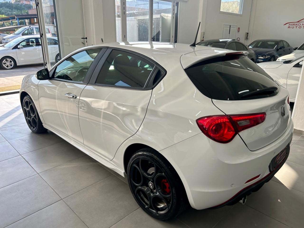 Alfa Romeo Giulietta 1.6 120 Super FINANZIABILE