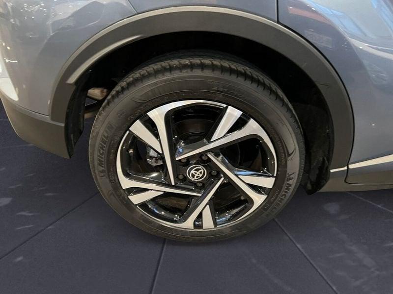 Toyota C-HR (2016-2023) 1.8 Hybrid E-CVT Trend