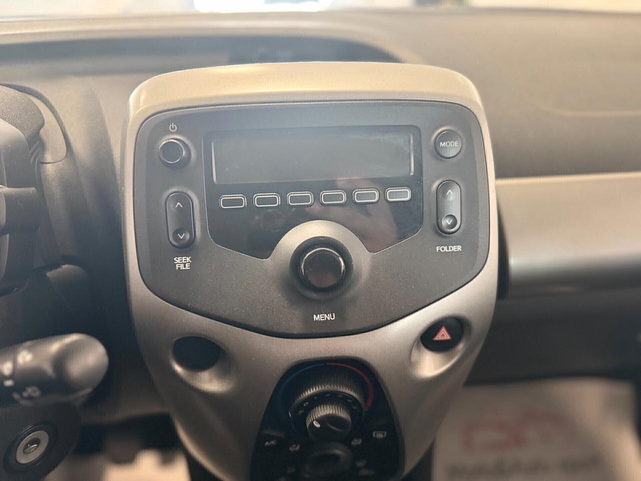 Citroen C1 VTi 68 ETG 5 porte Feel