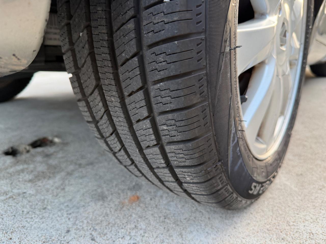 Renault Scénic 1.6 benzina euro4 spaziosa neopatentati