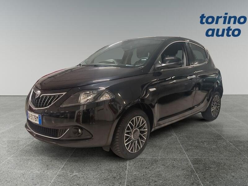 Lancia Ypsilon 1.0 FireFly 70cv S&S Hybrid GOLD