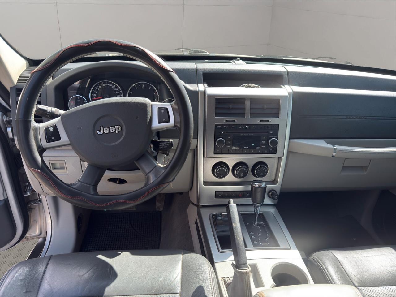 Jeep Cherokee 2.8 CRD DPF Limited Auto